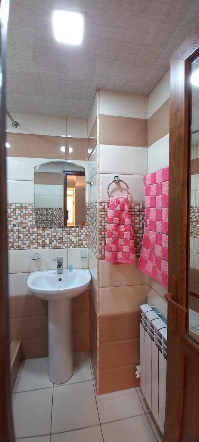 Dream House & Hostel Севан Екстер'єр фото
