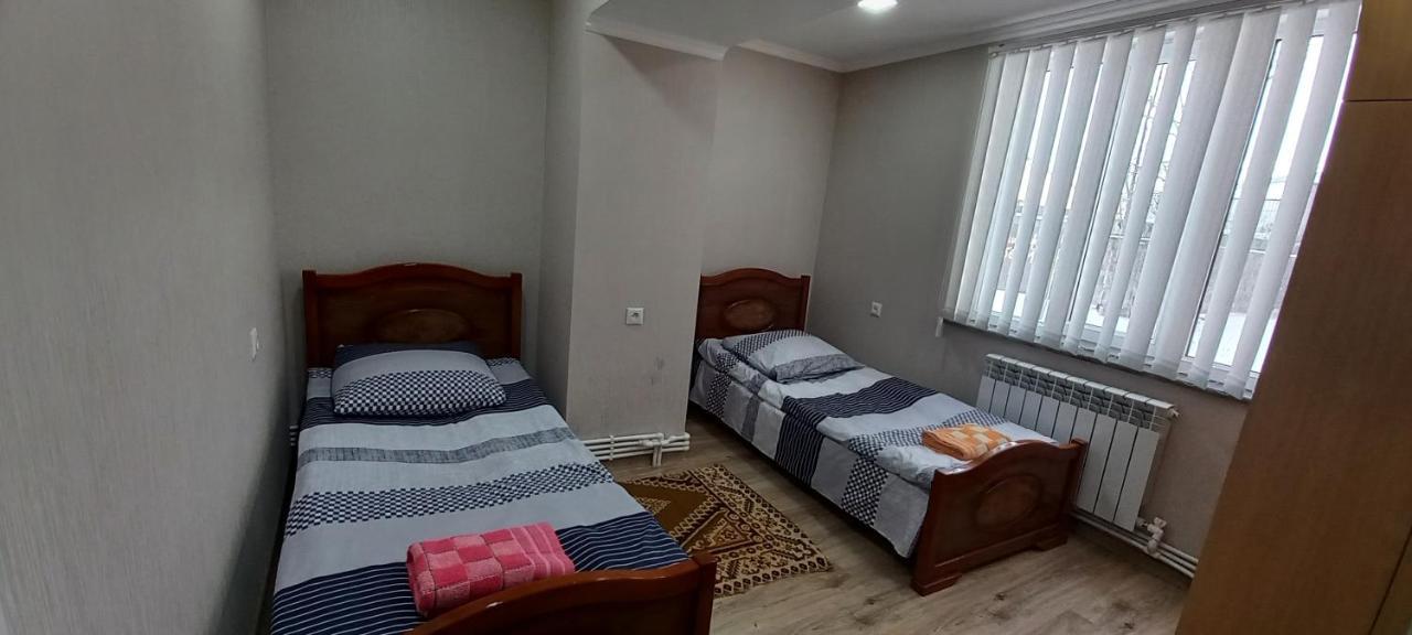 Dream House & Hostel Севан Екстер'єр фото